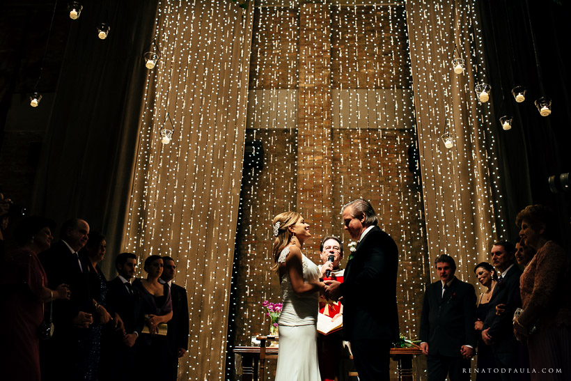renato dpaula iluminacao para casamento noivos na cerimonia