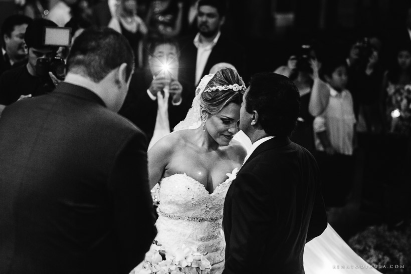 renatodpaula-casamento-Igreja-Sagrada-Familia-samyr-goias-6